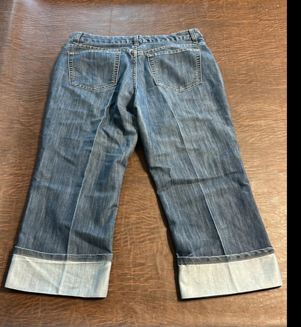 Merona cuffed Capris