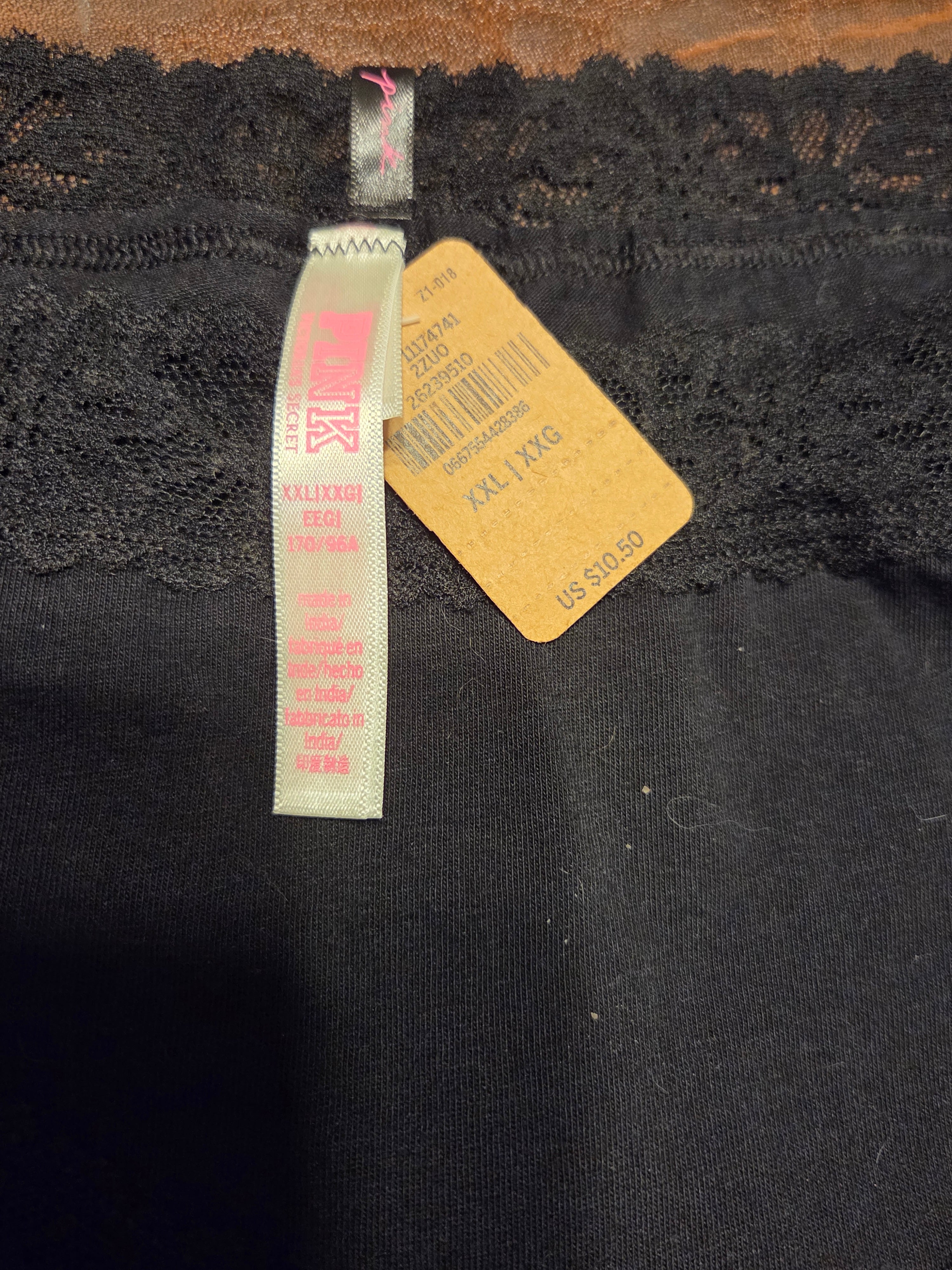 Victoria's Secret PINK Lace-Trim Cheekster Panty – Black