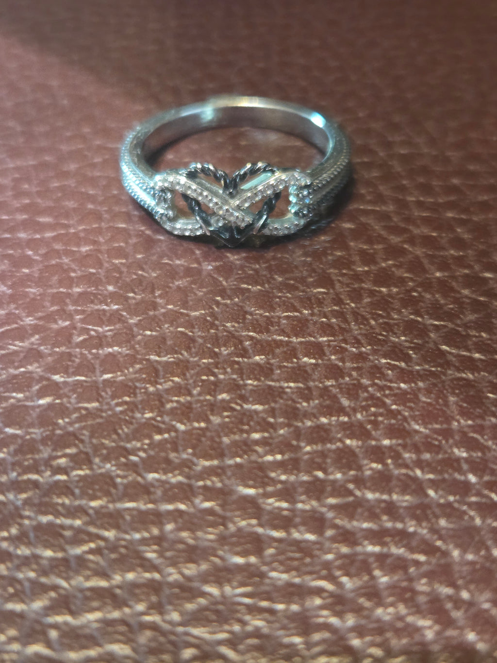 Ladies Silver and Black Plared Anchor Heart Ring