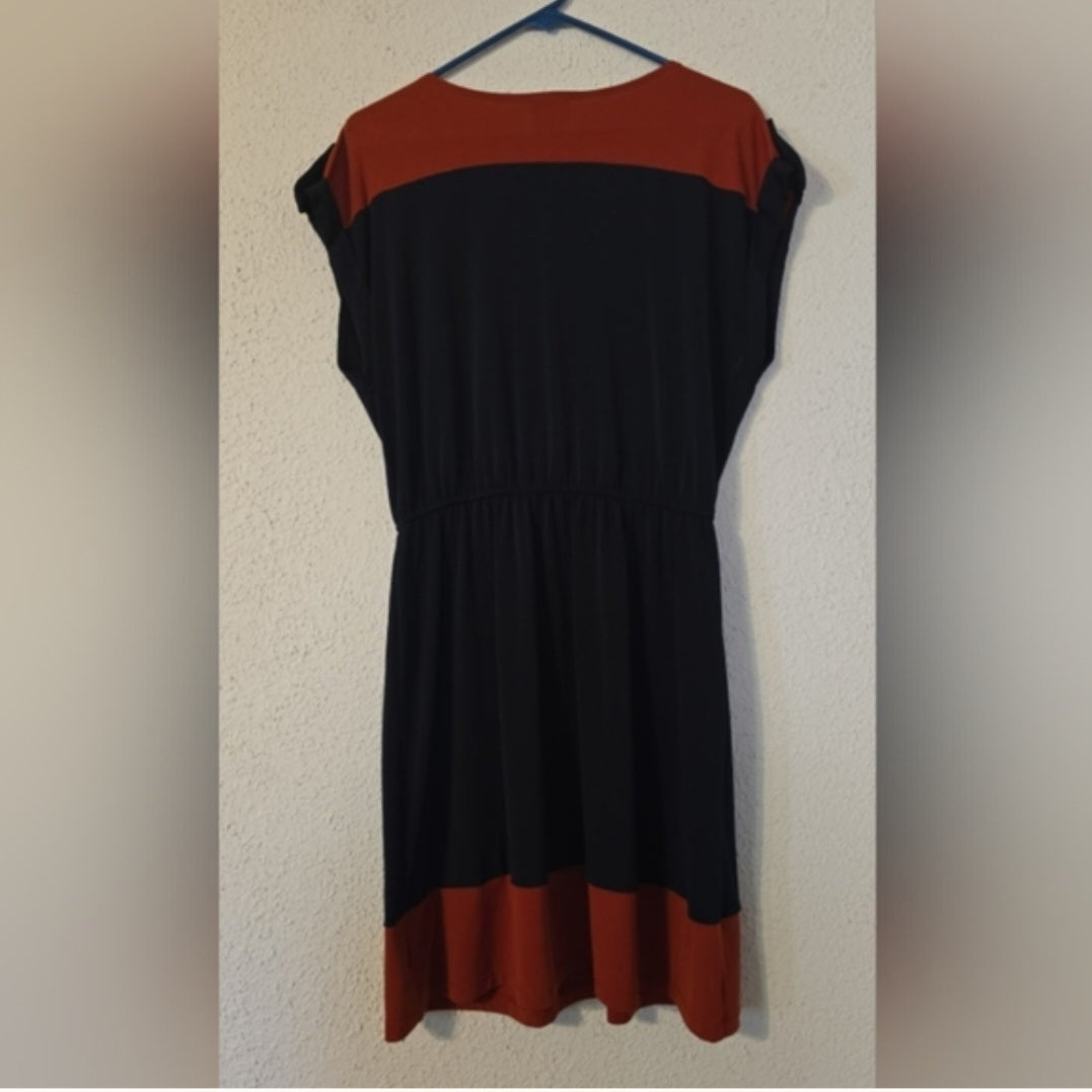 Ladies Enfocus Dress