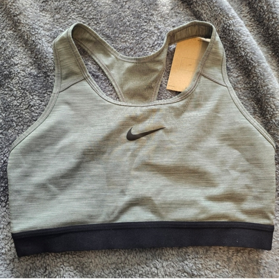New Women's Nike Sports Bra